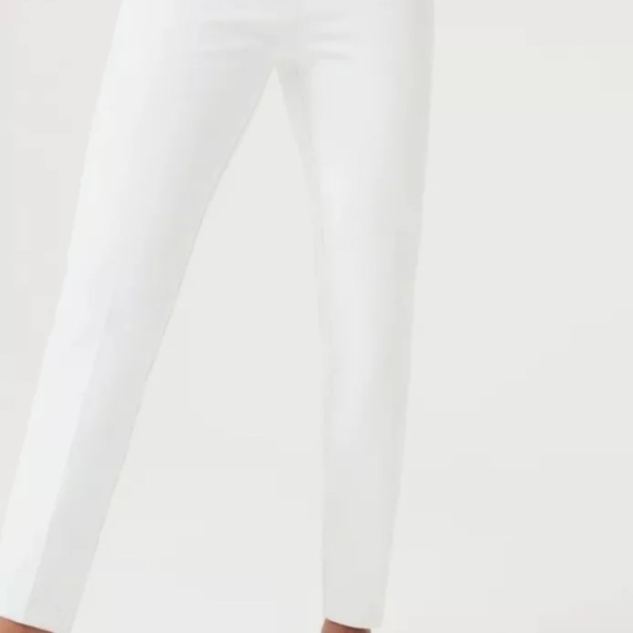 SPANX On-the-Go Ankle Slim Straight Pant White Ultimate Opacity Technology - Picture 5 of 8